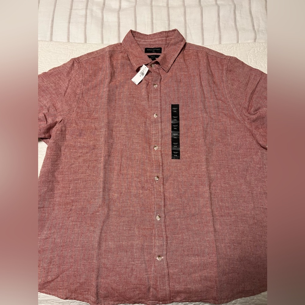 Banana Republic NWT Linen Men’s Short Sleeve Button Down Shirt Untucked